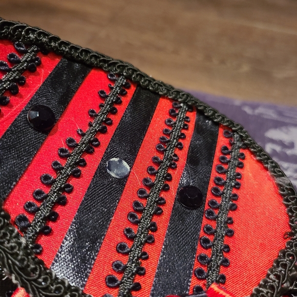 Cute little Fashion Hat - Picture 2 of 7